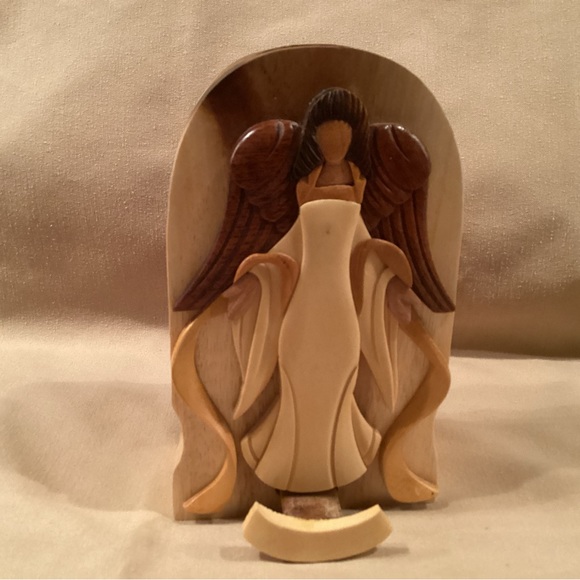 Daniel Terrico carved box - Picture 6 of 10